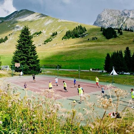 Appartement Au Coeur Des Aravis Manigod Exteriör bild