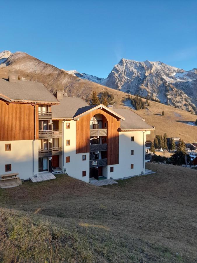 Appartement Au Coeur Des Aravis Manigod Exteriör bild