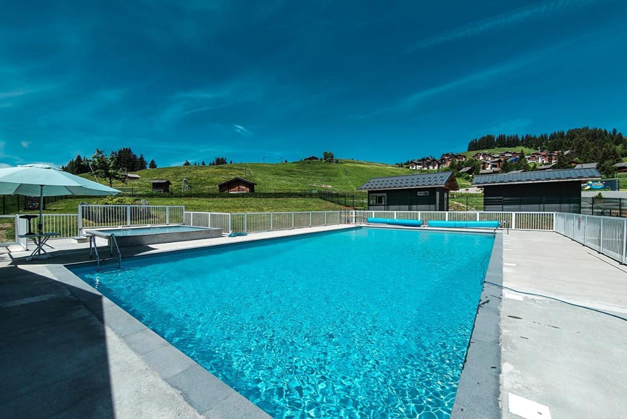 Appartement Au Coeur Des Aravis Manigod Exteriör bild
